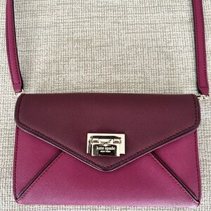 Kate Spade Wesley Place Natalie Envelope Crossbody